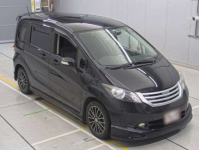 HONDA FREED 2010