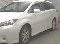 TOYOTA WISH 2010