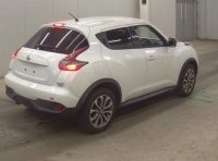 NISSAN JUKE 2015
