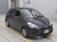 TOYOTA VITZ 2019