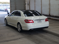 MERCEDES BENZ E CLASS 2011