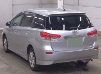 TOYOTA WISH 2010