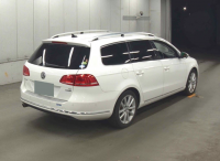 VOLKSWAGEN PASSAT VARIANT 2013
