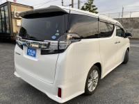 TOYOTA VELLFIRE 2015