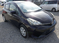 TOYOTA VITZ 2015