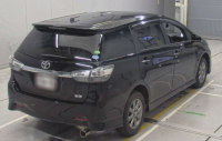 TOYOTA WISH 2014