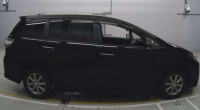 TOYOTA WISH 2014