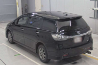 TOYOTA WISH 2014