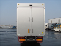 MITSUBISHI FUSO TRUCK 2004