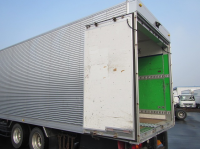 MITSUBISHI FUSO TRUCK 2004