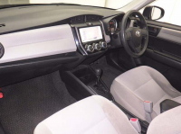 TOYOTA COROLLA AXIO 2013