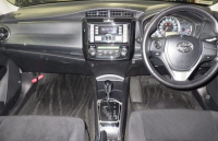 TOYOTA COROLLA AXIO 2015