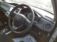 TOYOTA COROLLA FIELDER 2013