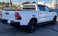 TOYOTA HILUX 2023
