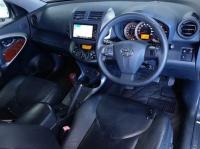 TOYOTA VANGUARD 2011