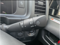 TOYOTA HIACE COMMUTER 2024