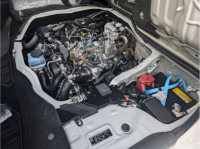 TOYOTA HIACE COMMUTER 2024