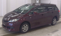TOYOTA WISH 2011
