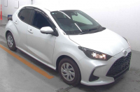 TOYOTA YARIS 2024