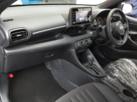 TOYOTA YARIS 2023