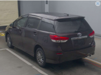 TOYOTA WISH 2011