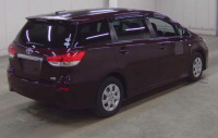 TOYOTA WISH 2010
