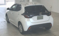 TOYOTA YARIS 2024