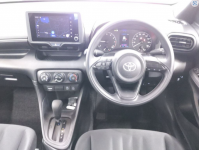 TOYOTA YARIS 2024
