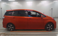 TOYOTA WISH 2016