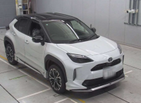 TOYOTA YARIS CROSS 2025