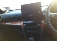 TOYOTA YARIS CROSS 2024