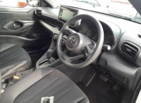 TOYOTA YARIS 2023