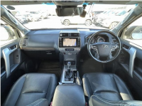 TOYOTA LAND CRUISER PRADO 2019