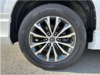 TOYOTA LAND CRUISER PRADO 2019