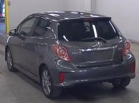 TOYOTA VITZ 2012