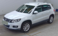 VOLKSWAGEN TIGUAN 2016