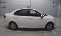 TOYOTA COROLLA AXIO 2012