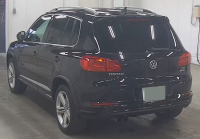 VOLKSWAGEN TIGUAN 2015