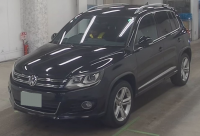 VOLKSWAGEN TIGUAN 2015