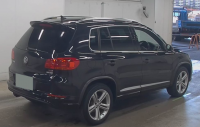 VOLKSWAGEN TIGUAN 2015