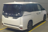 TOYOTA VOXY 2022