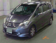 HONDA FREED 2010