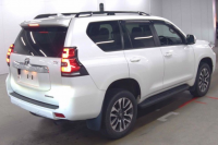 TOYOTA LAND CRUISER PRADO 2021