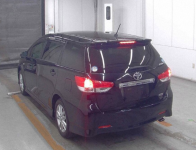 TOYOTA WISH 2011
