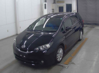 TOYOTA WISH 2011