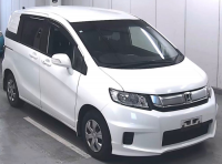 Used HONDA FREED SPIKE