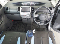 DAIHATSU TANTO 2009