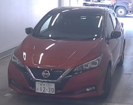 NISSAN LEAF 2018