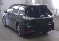 TOYOTA WISH 2014