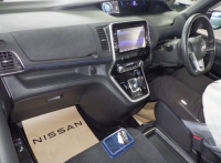 NISSAN SERENA 2018
